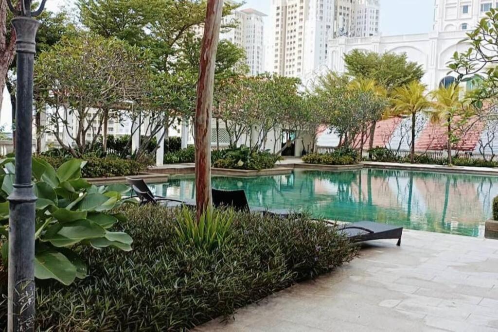 Straits Quay Marina Suites Penang 3E By Aurorahomes Bagan Jermal Eksteriør bilde